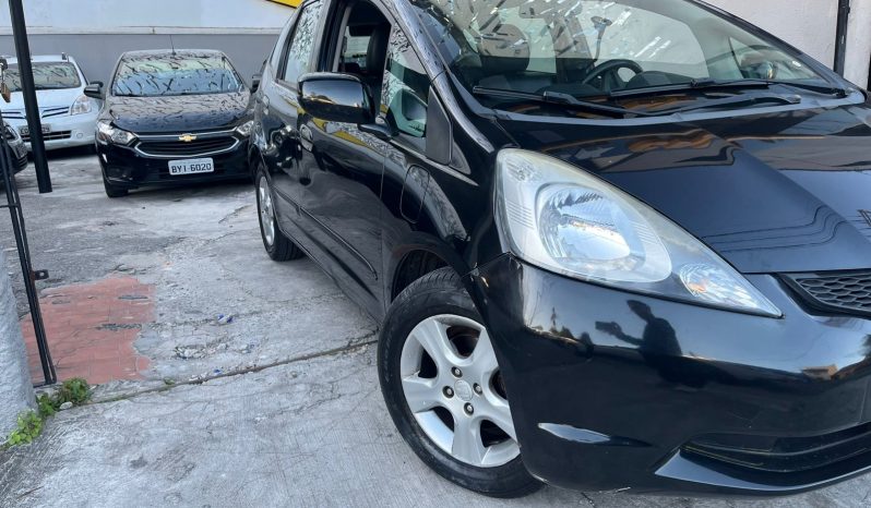 
								HONDA FIT LX full									