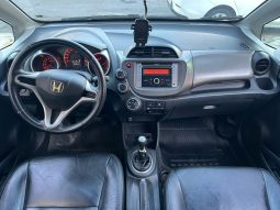 
										HONDA FIT LX full									